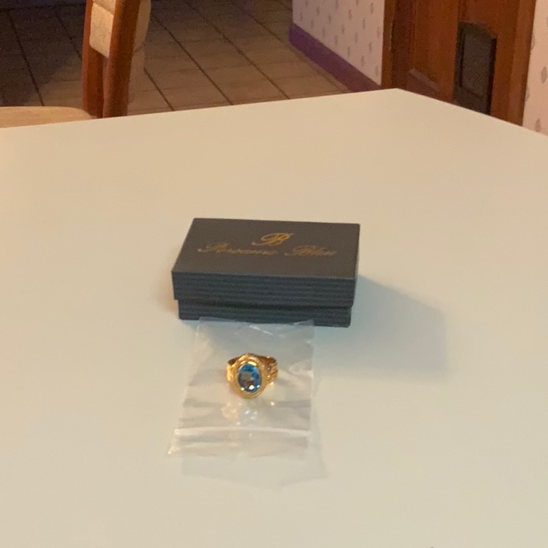 Porsamo Bleu Topaz Ring